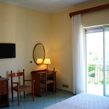 Hotel Terme Alexander Ischia Ngoại thất bức ảnh