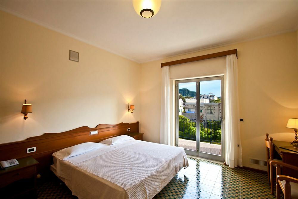 Hotel Terme Alexander Ischia Ngoại thất bức ảnh
